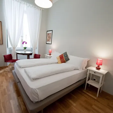 Cassiodoro 19 Гостевой дом