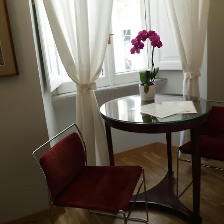 Cassiodoro 19 Гостевой дом