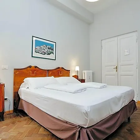 Cassiodoro 19 Гостевой дом Рим